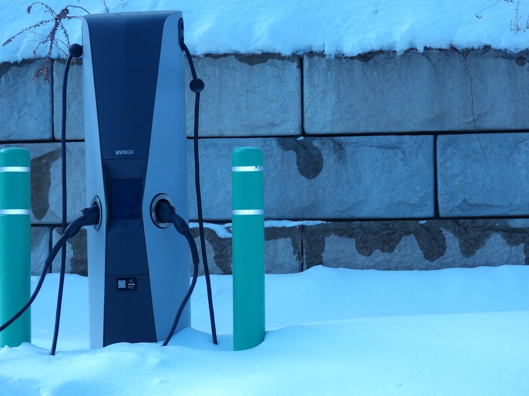 EV real world range winter test, battery capacity comparison chart