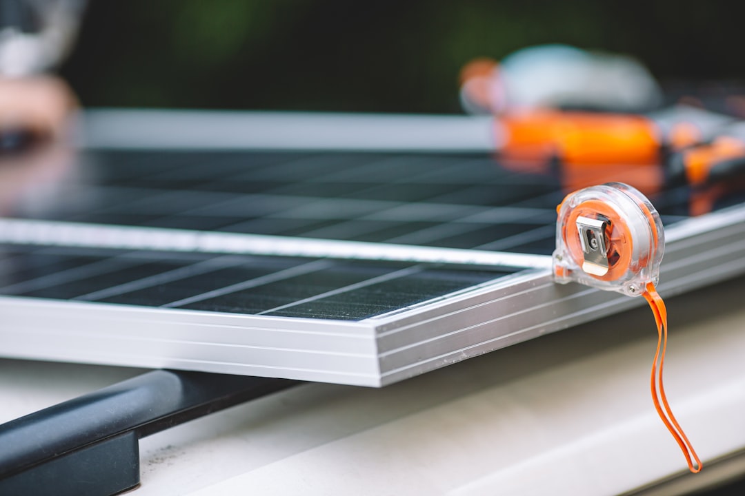 DIY solar panel rooftop installation, MC4 connector wiring diagram